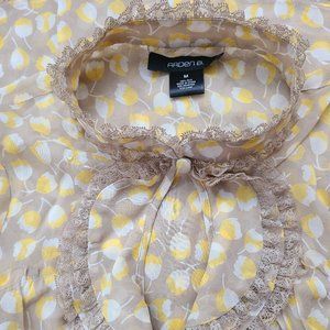 NWOT ARDEN B Silk Ruffles Blouse Tops sz M